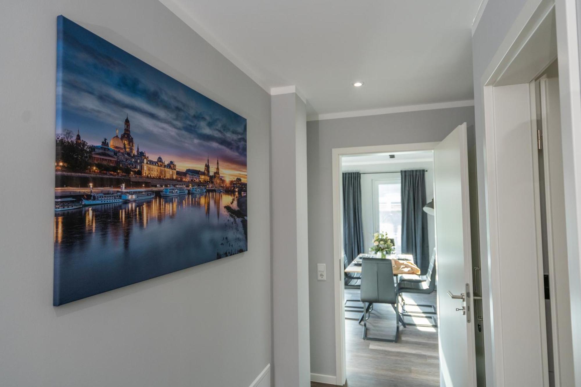 Cozy City Dream Apartment Mit Terrasse Und Parkplatz - 90M² ドレスデン エクステリア 写真